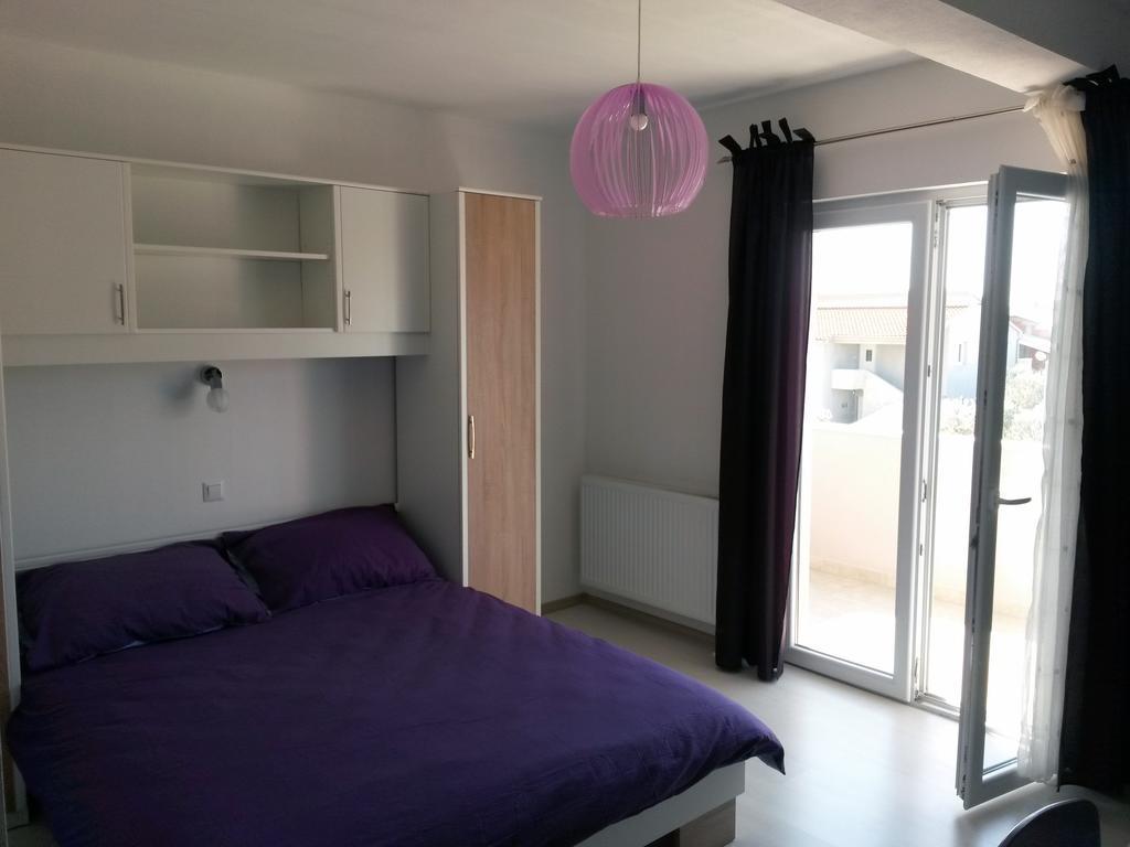Apartments Josipa & Niki Vodice Rum bild