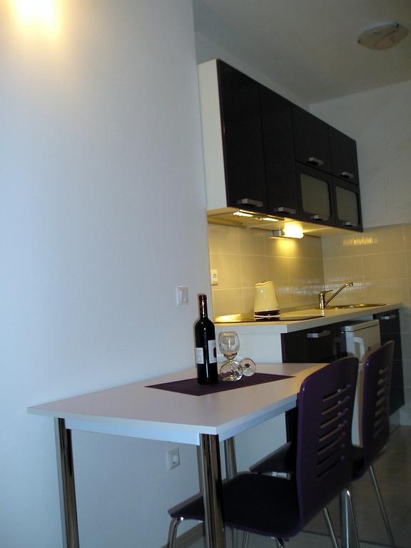 Apartments Josipa & Niki Vodice Rum bild